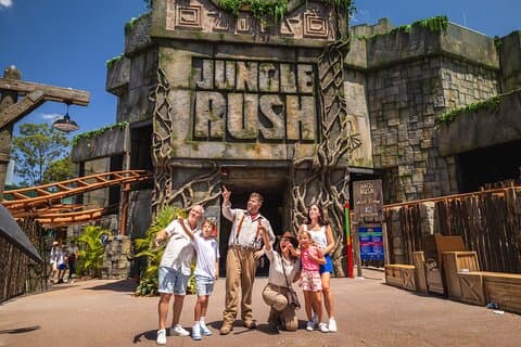 Dreamworld Gold Coast 1 - Day Pass – Sensations fortes et rencontres avec la faune