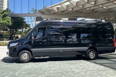 Transporte privado do Aeroporto Fort Lauderdale 14 Passageiros