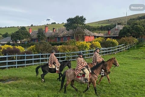 Cotopaxi Nationaal Park met Paardrijden in een Ranch