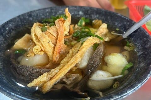 Den cooleste veganske mad tur på motorcykel i Ho Chi Minh City