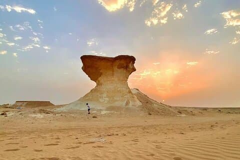 Tour por la costa oeste de Qatar, Zekreet, Richard Serra Sculpture, Mushroom Rock Formation