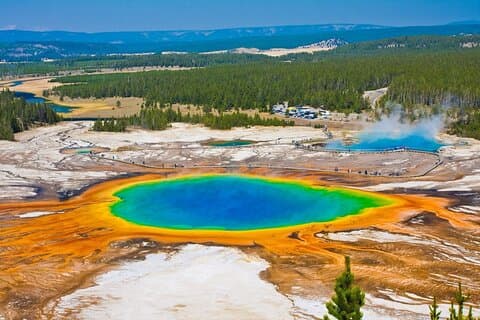 5Day Yellowstone and Grand Teton National Park Tour from SLC