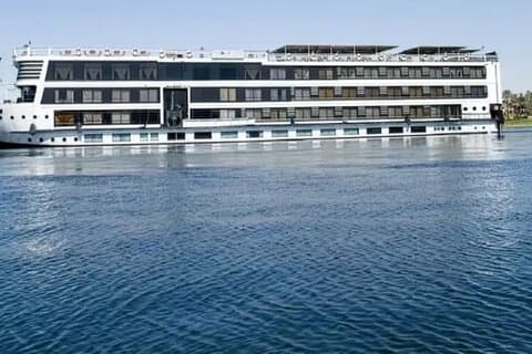 Nile Cruise Aswan til Luxor 5 dage med Abu Simbel