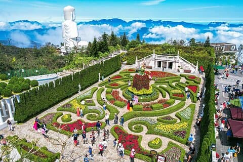 Oplev Sun World Ba Na Hills i en en-dags tur (HET!!)