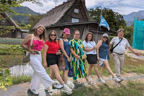 Visite en bus de Shirakawago et Takayama au départ de Nagoya avec déjeuner en option