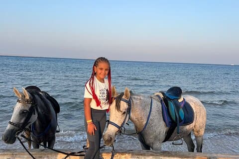 2 timmars ridning längs Hurghada Beach och Desert.