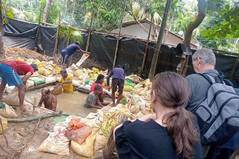 Gem mining day tour at Rathnapura (Harasara Tours)