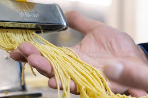 Milán - Descubra los sabores italianos: Pasta fresca y tiramisú