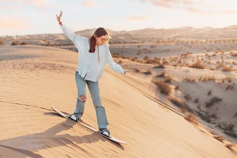 Safari mattutino nel deserto ad Abu Dhabi