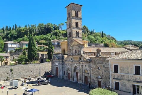 Sacred Bolsena a Walking Tour of History and Miracles