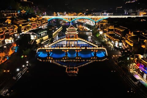 【Private Tour】Zhangjiajie's Classic and Lesser-known Attractions