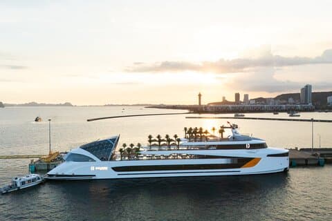 Luksus Halong Bay Dolphin 5 - Star Day Cruise med naturskøn udsigt