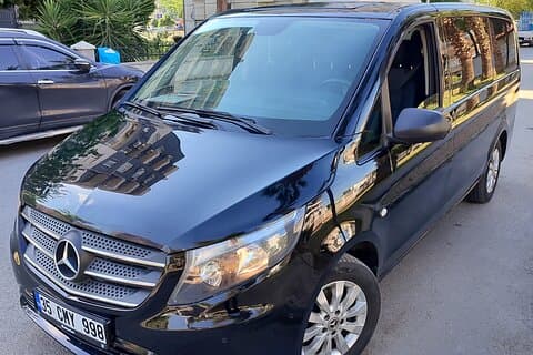 Traslado desde el Aeropuerto Izmir a Kuşadası Vip