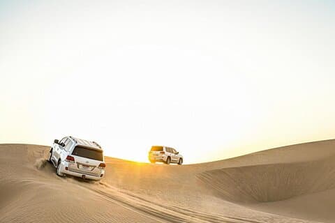 Meia jornada de safari no deserto no Qatar