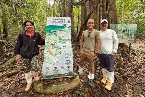 Khao Yai Heldagstur Haew Narok vattenfall och djungelvandring