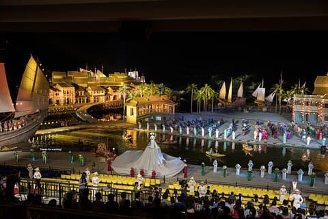 De Da Nang ou Hoi An : Hoi An Memories Show&Hoi An Lantern Boat