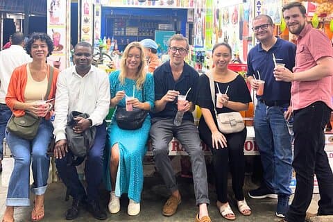 Mumbai Street Food & Beach Tour com mais de 10 degustações