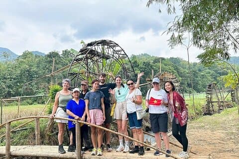 Pu Luong Nature Escape Trekking Rafting en Drijvende Lunch