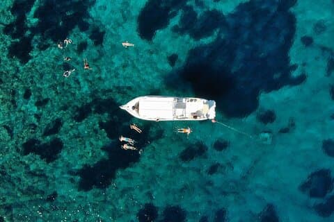 Blue and Green Cave Speedboat Excursion fra Hvar by