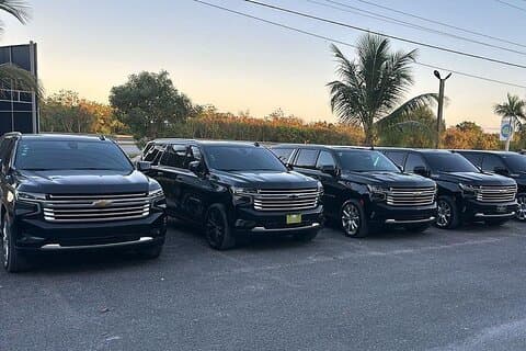 プライベートVIP SUV送迎 – PUJ空港～ミチェスホテル間