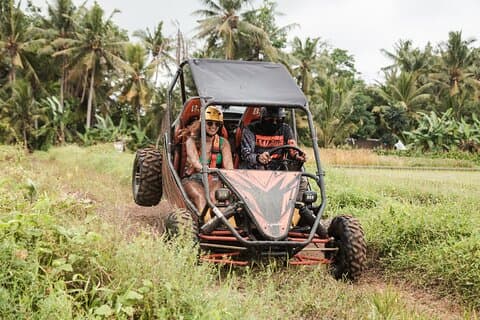 Bali : Ubud Buggy Bali Adventure Crocodile Cave con pasto
