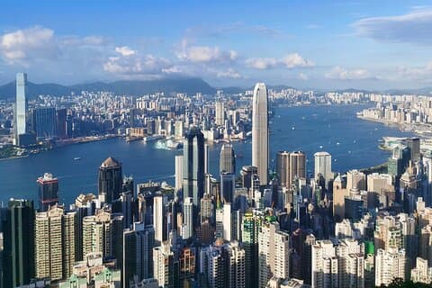Hong Kong: Central CBD, Tai Kwun & Fast-Track Peak Tram Walk Tour