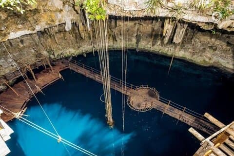 Excursão a Chichen Itza incluindo taxas de entrada e visita à Caverna Cenote Xunaan.