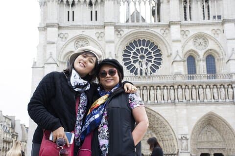 Paris Private Tour to Louvre Museum & French Crepes