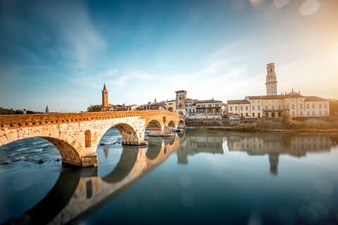 From Milan to Verona by High-Speed Train: Guided Walking Tour