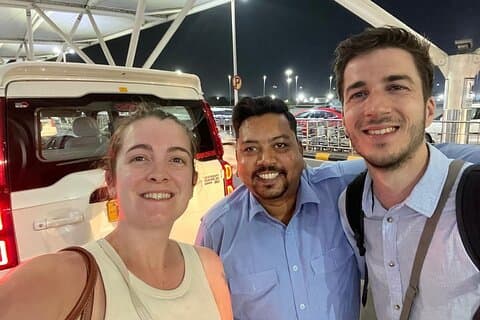 Agra to New Delhi One-Way Private Chauffeur Service