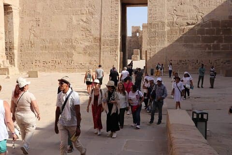 Sagrada Cisjordania de Luxor : Poder, Creencia y Vida Diaria