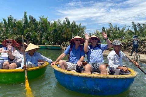 Hoi An av Vespa: Oppdag ikoniske severdigheter og hemmelige lokale edelstener