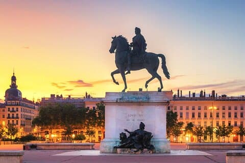 Visite privée à pied de Lyon avec un local