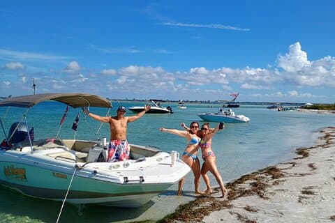 3-Hour Private Clearwater Beach Adventure – Dolphins & Sandbars