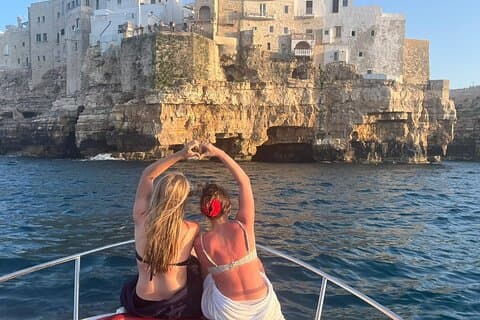 Exclusive 7,5-Hour Private Boat Tour in Monopoli