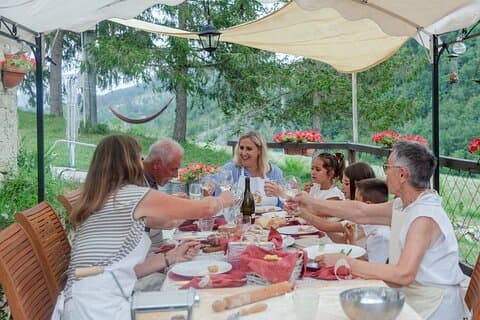 Lago Maggiore Pequeno grupo Classe de Pasta e Tiramisù em Luino