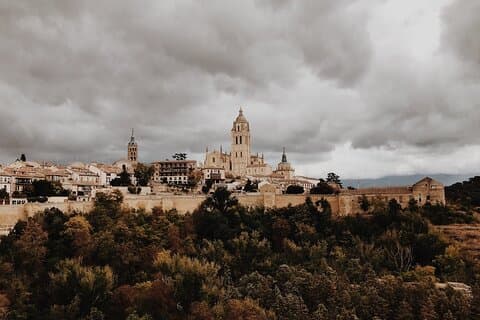 Private Tour to Segovia and Ribera del Duero from Madrid