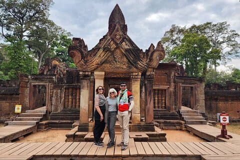2-dagers privat tur til Angkor Wat & Banteay Srei & Kulen Mountain