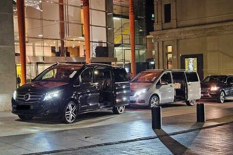 オークランドのポイントツーポイント送迎
