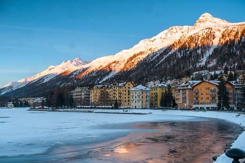 Privétransfer van Milaan naar St. Moritz
