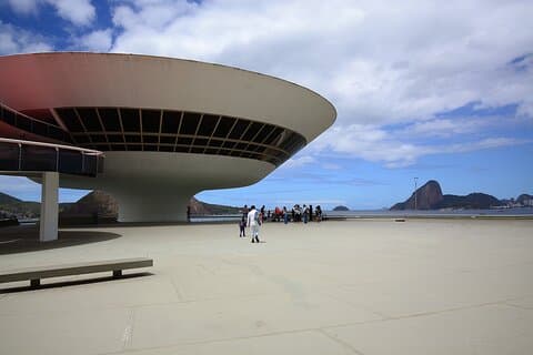 Niterói by tur i Niterói og MAC Niemeyer Museum