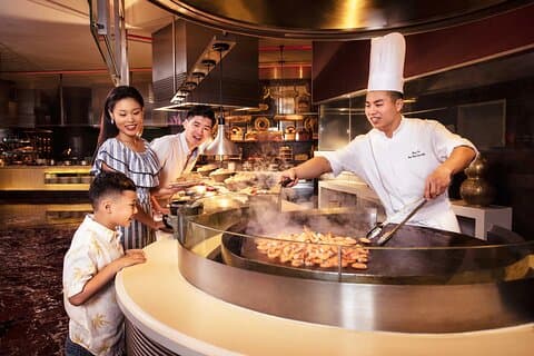 Dîner buffet de luxe au safran Atlantis The Palm avec transferts