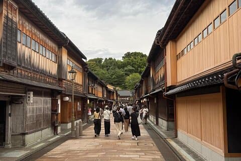 Shirakawago & Kanazawa desde Tokio en tren bala
