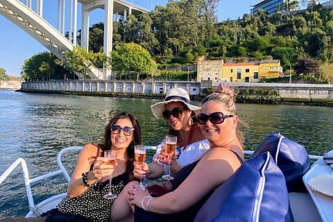 Port : Douro Cruise, 6 Bridges & 4 Port Wines (Max 7)