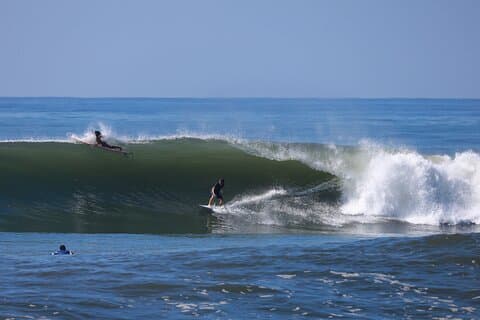 Experiência de surf em Playa El Tunco