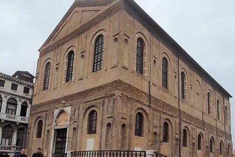 Mysteries and legends of Venice