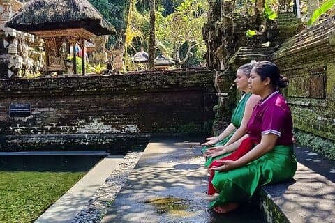 Bali : visite du temple Gunung Kawi Sebatu avec rituel de purification