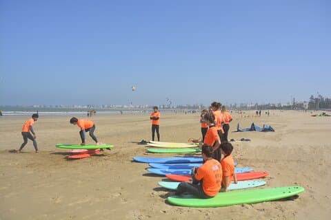 Initiation Group Surf