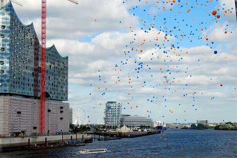 Tour de audio y entradas para Elbphilharmonie con paseo por la ciudad de Hafen
