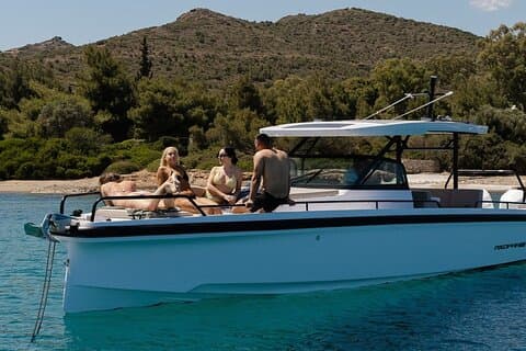 Private Bootsfahrt von Athen nach Poros und Ägina